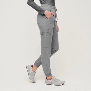 Figs Charlotte 21 Pocket Slim Scrub Pants